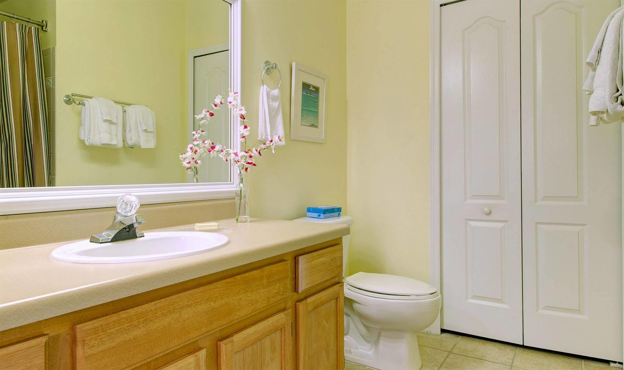 Runaway Beach Resort By Magical Memories -Disney Area Kissimmee Eksteriør billede